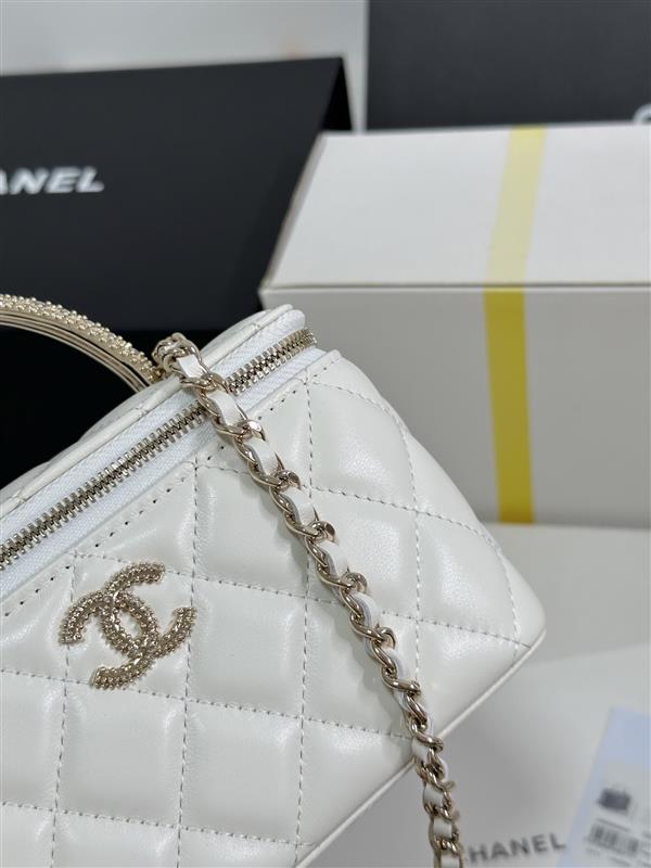 2026131221016259 700